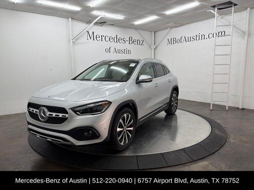 Iridium Silver Metallic 2023 Mercedes-Benz GLA 250 Base