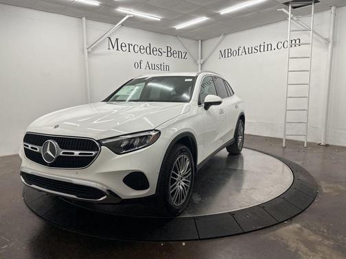 2025 Mercedes-Benz GLC 300 Base