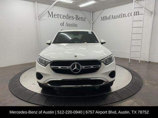 2025 Mercedes-Benz GLC 300 Base