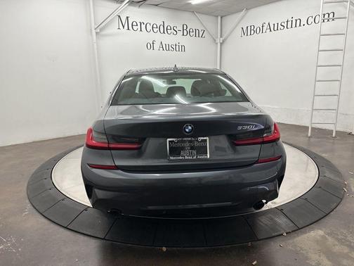 2021 BMW 330 i