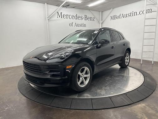 2020 Porsche Macan Base