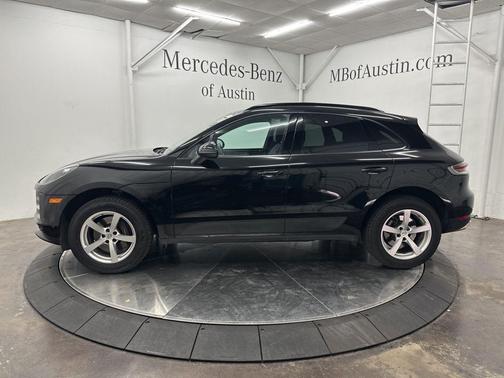 2020 Porsche Macan Base