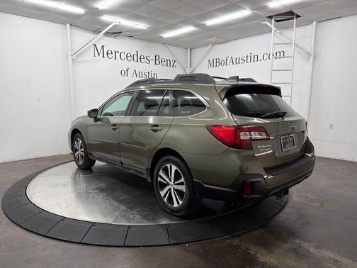 Wilderness Green Metallic 2018 Subaru Outback 3.6R Limited