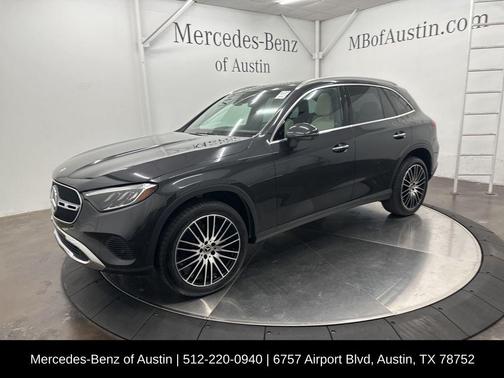 2025 Mercedes-Benz GLC 300 Base