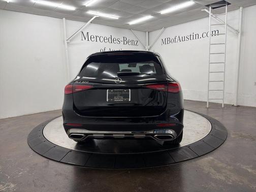 2026 Mercedes-Benz GLC 300 Base