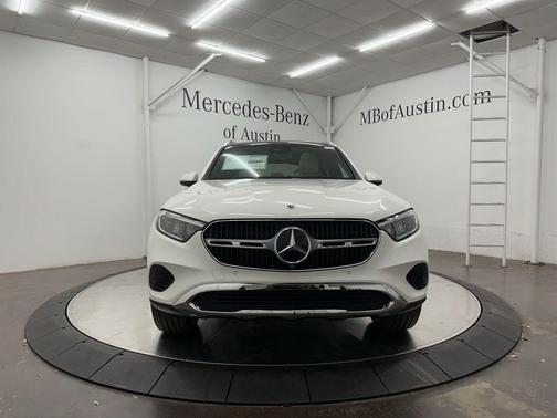 2025 Mercedes-Benz GLC 300 Base
