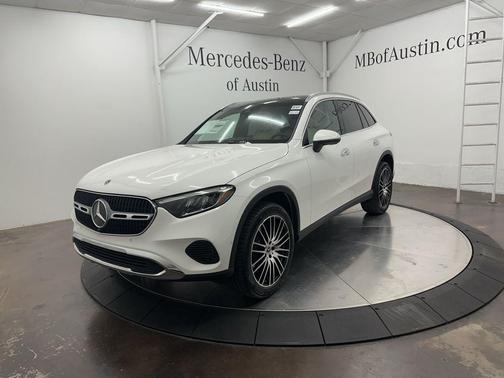 2026 Mercedes-Benz GLC 300 Base