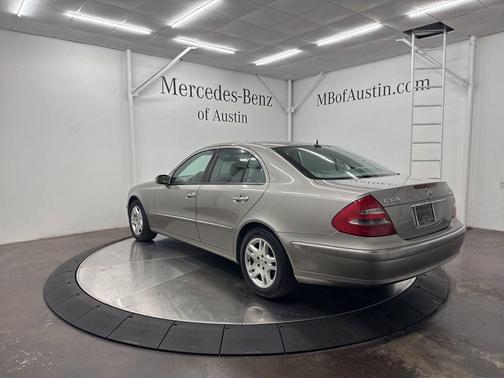 2005 Mercedes-Benz E-Class E 320