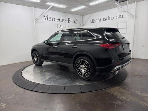 Black 2026 Mercedes-Benz GLC 300 Base