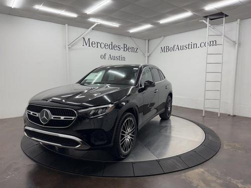 2026 Mercedes-Benz GLC 300 Base