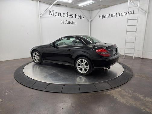 Black 2009 Mercedes-Benz SLK-Class SLK 350