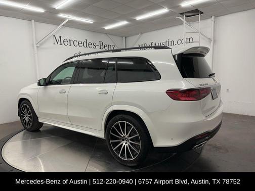 2026 Mercedes-Benz GLS 450 4MATIC