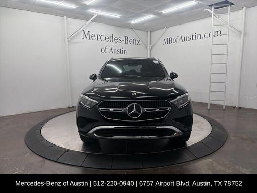 2025 Mercedes-Benz GLC 300 Base