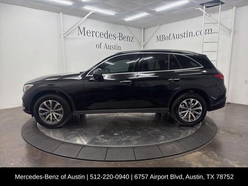 2025 Mercedes-Benz GLC 300 Base