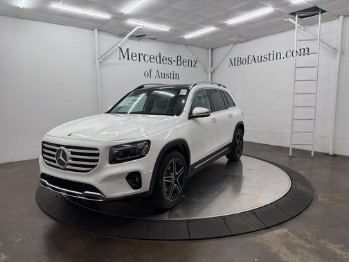 Polar White 2026 Mercedes-Benz GLB 250 Base