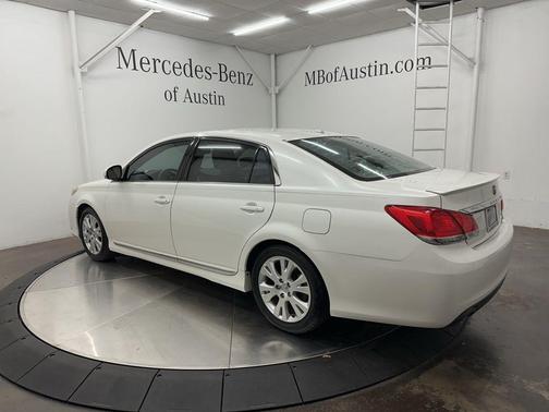 2011 Toyota Avalon Base