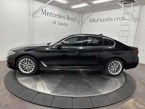 2023 BMW 530 i