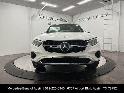 2025 Mercedes-Benz GLC 300 Base