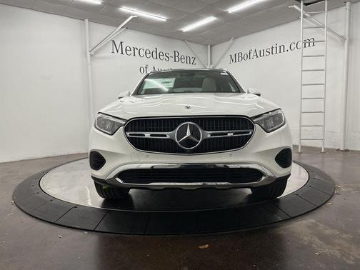 2025 Mercedes-Benz GLC 300 Base
