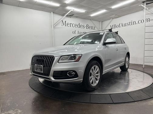 Ice Silver Metallic 2014 Audi Q5 2.0T Premium Plus