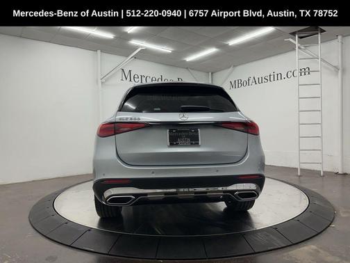 2025 Mercedes-Benz GLC 300 Base