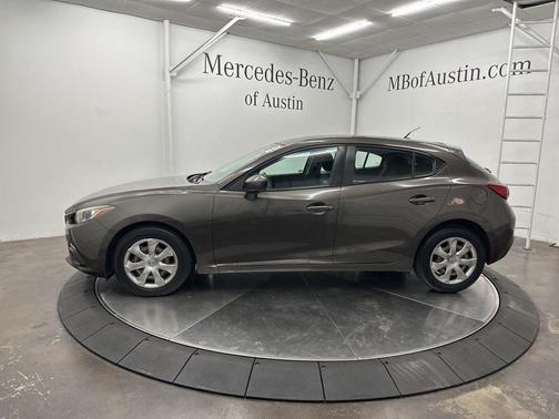 2015 Mazda Mazda3 i Sport