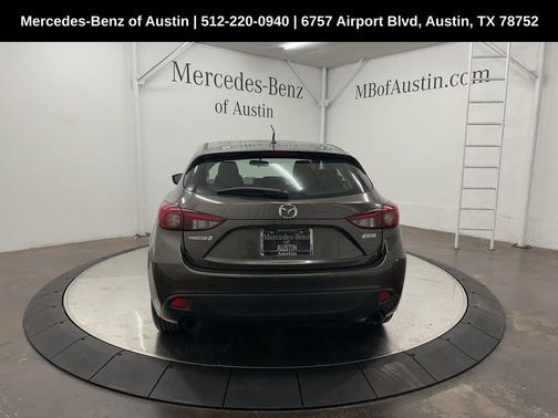 2015 Mazda Mazda3 i Sport