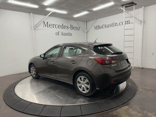 2015 Mazda Mazda3 i Sport