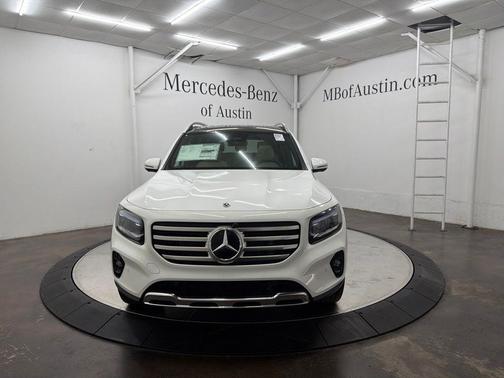 Polar White 2026 Mercedes-Benz GLB 250 Base