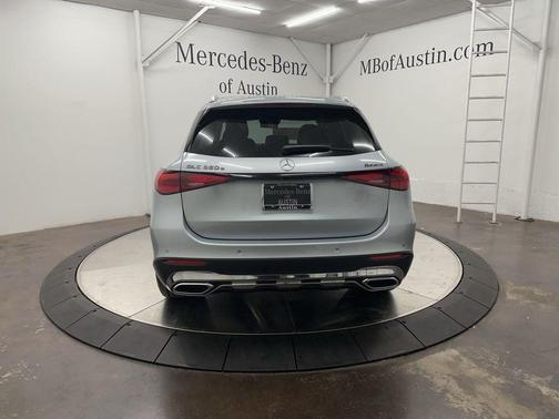 2025 Mercedes-Benz GLC 350e Base 4MATIC