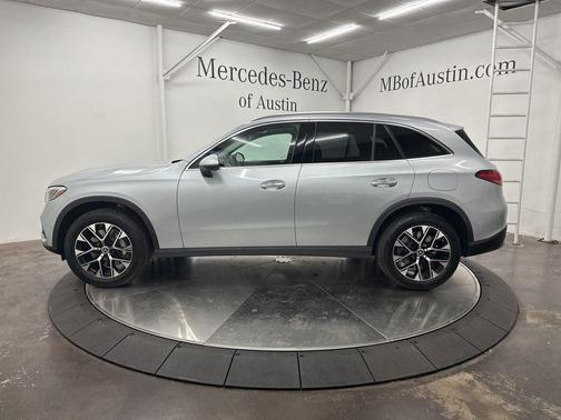 2025 Mercedes-Benz GLC 350e Base 4MATIC