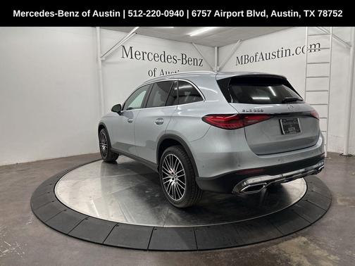 2025 Mercedes-Benz GLC 300 Base