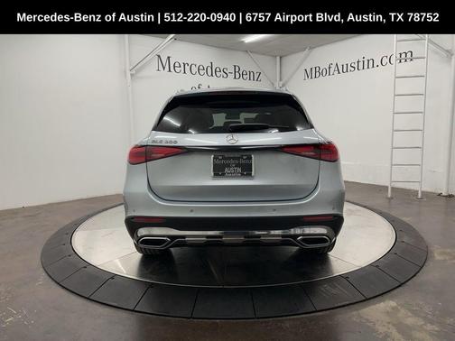 2025 Mercedes-Benz GLC 300 Base