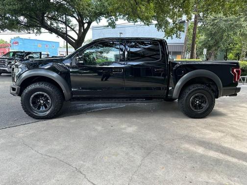 Shadow Black 2018 Ford F-150 Raptor