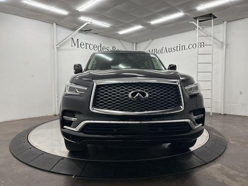 Black Obsidian 2019 INFINITI QX80 Luxe