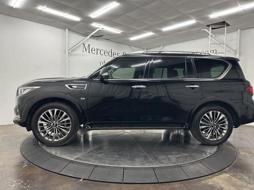 Black Obsidian 2019 INFINITI QX80 Luxe