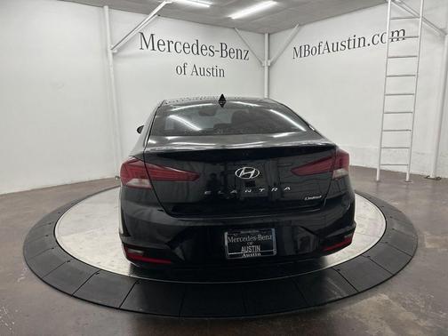 2020 Hyundai ELANTRA Limited