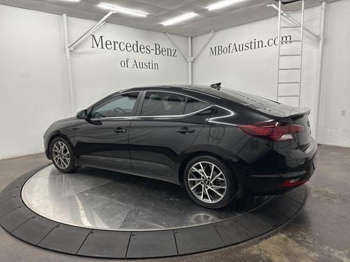 2020 Hyundai ELANTRA Limited