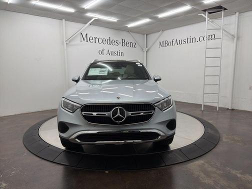 2026 Mercedes-Benz GLC 300 Base