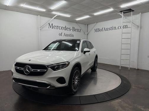 2026 Mercedes-Benz GLC 300 Base