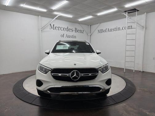 2026 Mercedes-Benz GLC 300 Base