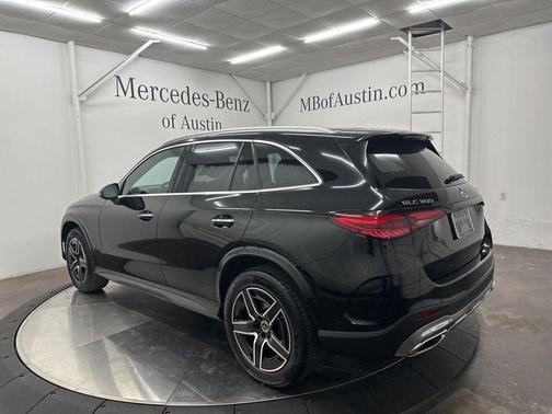 2026 Mercedes-Benz GLC 300 Base 4MATIC