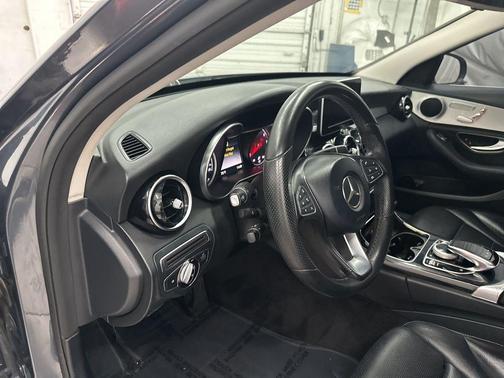 2015 Mercedes-Benz C-Class C 300