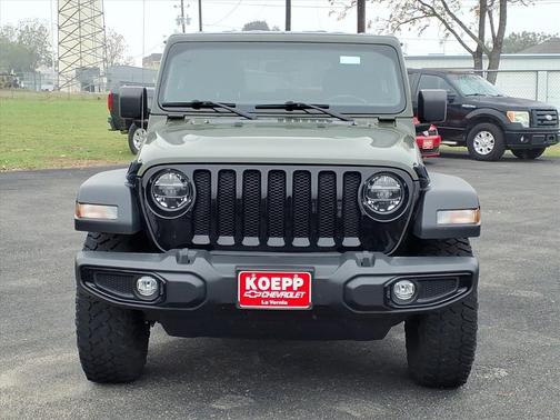 2022 Jeep Wrangler Willys