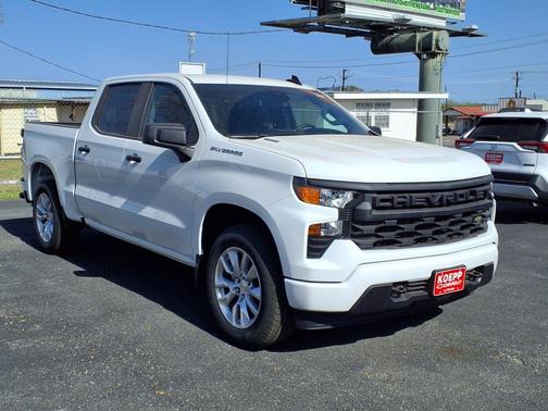 2025 Chevrolet Silverado 1500 Custom