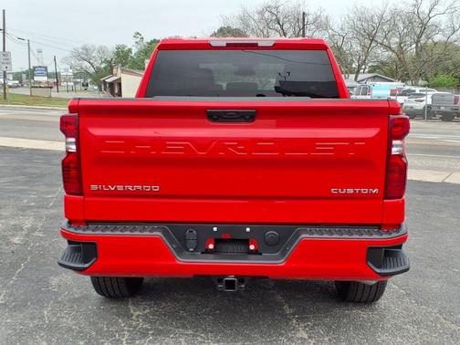 2025 Chevrolet Silverado 1500 Custom