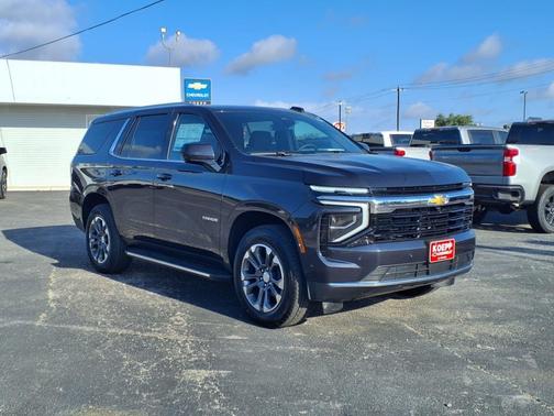 2025 Chevrolet Tahoe LS