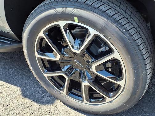 2026 Chevrolet Tahoe 2WD RST