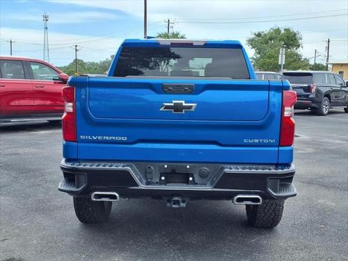 2024 Chevrolet Silverado 1500 Custom Trail Boss
