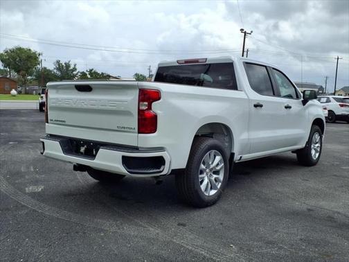 2025 Chevrolet Silverado 1500 Custom